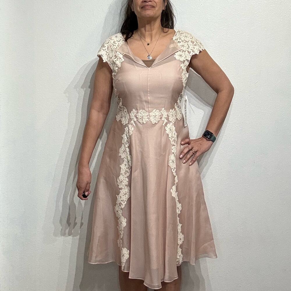 Kay Unger Blush Lace Ruffle Detail Midi Dress Sz 10 NWT